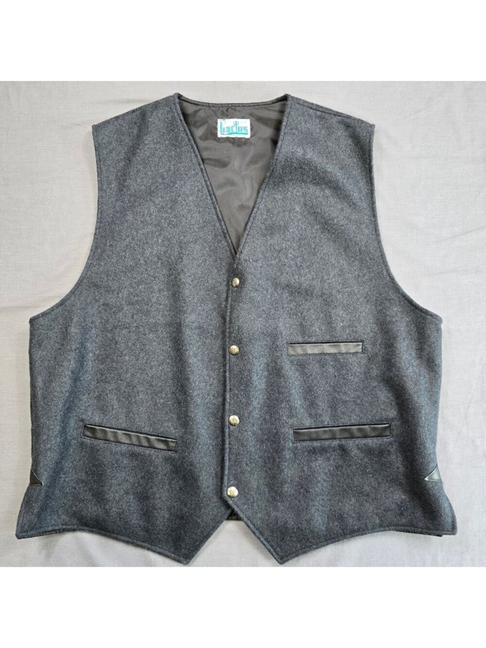 VTG 90s Kactus XXL Mens Vest Gray Western 100% Wool Leather Trim Snap Buttons